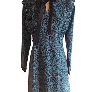 SHEIN Blue and Black Leopard Print Long Sleeve Dress